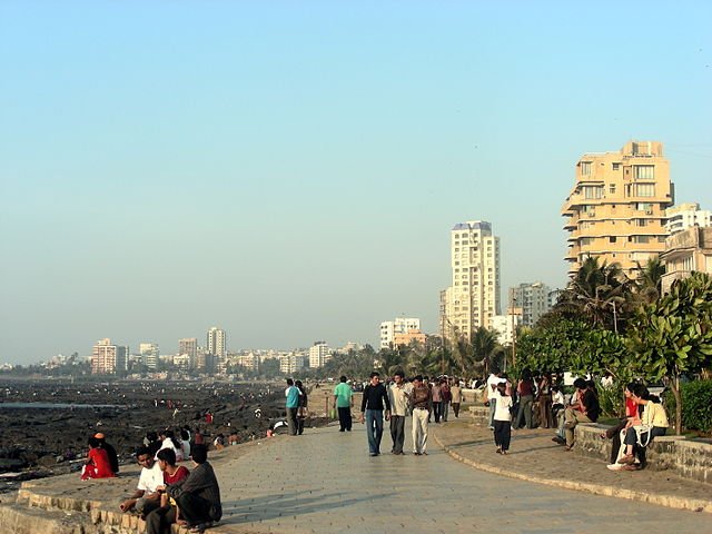 Lovers Paradise Bandra Bandstand Promenade